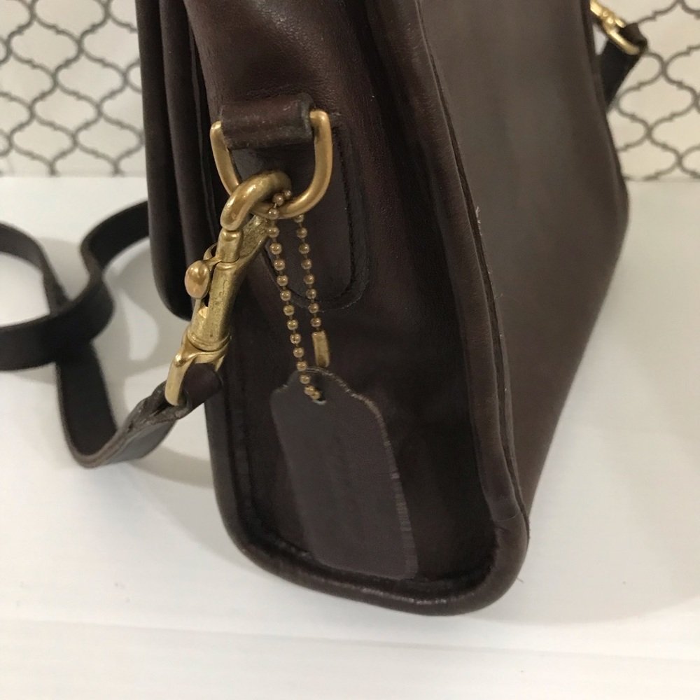 Vintage Coach 9870 Classic Brown Leather Crossbody Bag - Picture 6 of 13